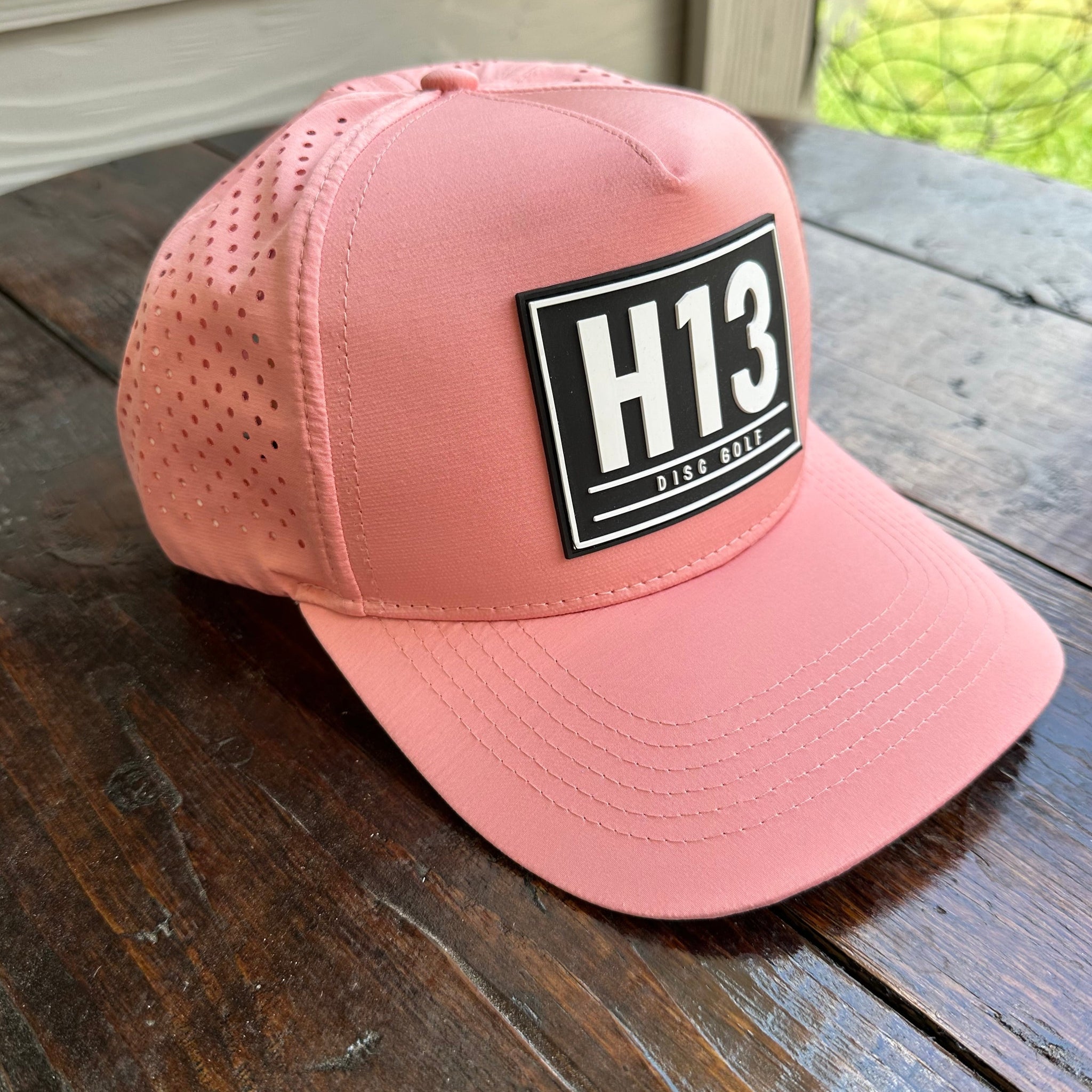 Hat | Coastal Pink Snap Back – H13 Disc Golf